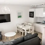 Comfortable House With A Terrace, Sauna, Jacuzzi Hébergement de vacances